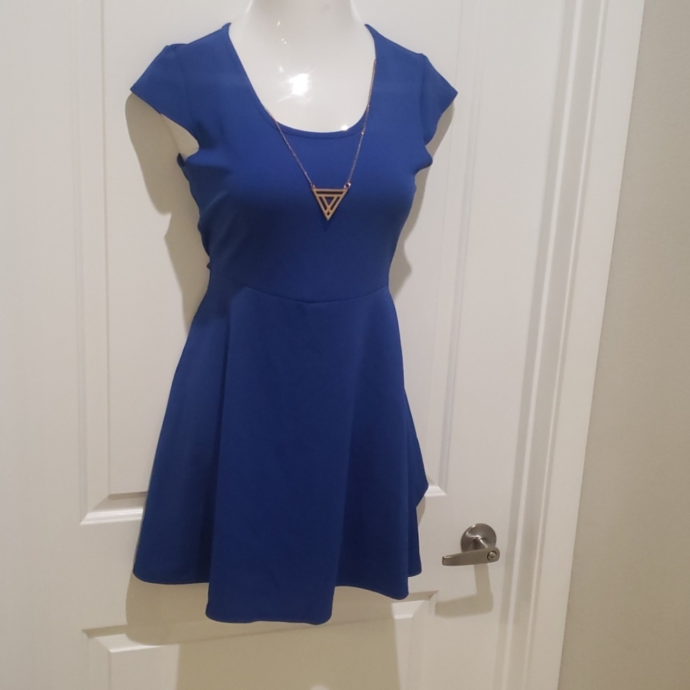NWT Cap Sleeve Dress